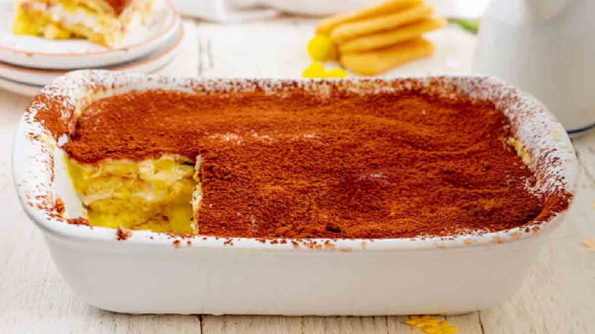 Gâteau de biscuits sans cuisson aux 2 crèmes: un dessert irrésistible et  gourmand